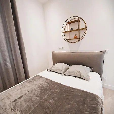 Apartman Terrasse Xxl En Plein Centre Nid Urbain Pour Couples & City-break Menton
