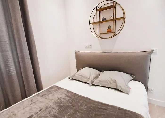 Lägenhet Terrasse Xxl En Plein Centre Nid Urbain Pour Couples & City-break Menton